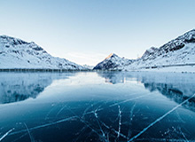 今日十佳球！湖人不错，占了两....